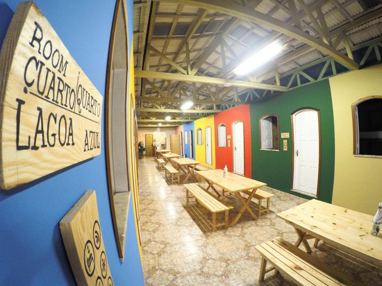 Hostel Da Milla Президенти Фигейредо Екстериор снимка
